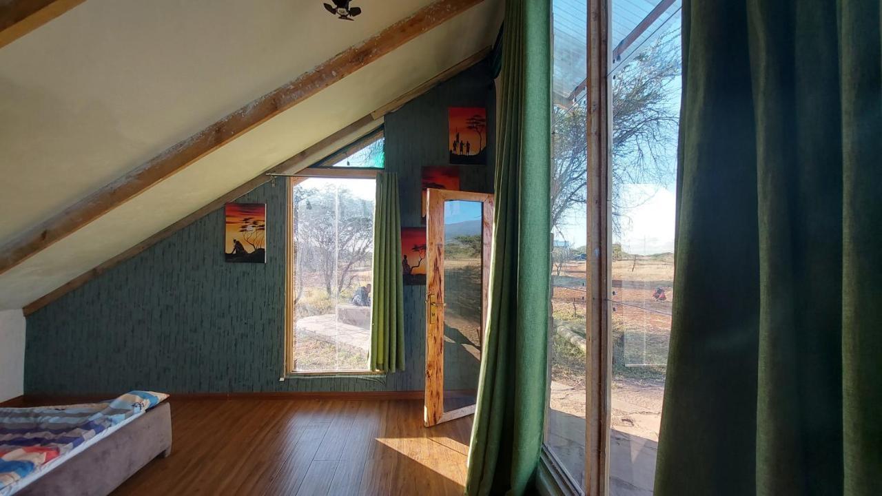 Kilimanjaro View Cabin-Amboseli Oloitokitok Bagian luar foto