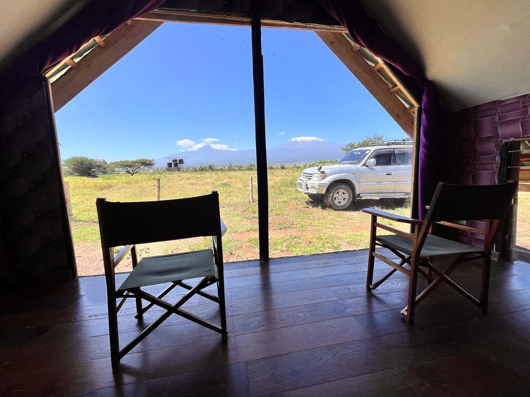 Kilimanjaro View Cabin-Amboseli Oloitokitok Bagian luar foto